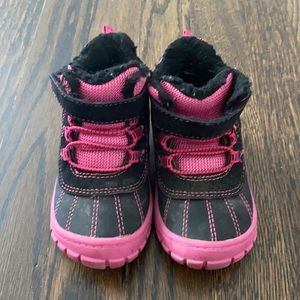 Garanimals Toddler Girls Faux Fur Lined Boots Sz 6